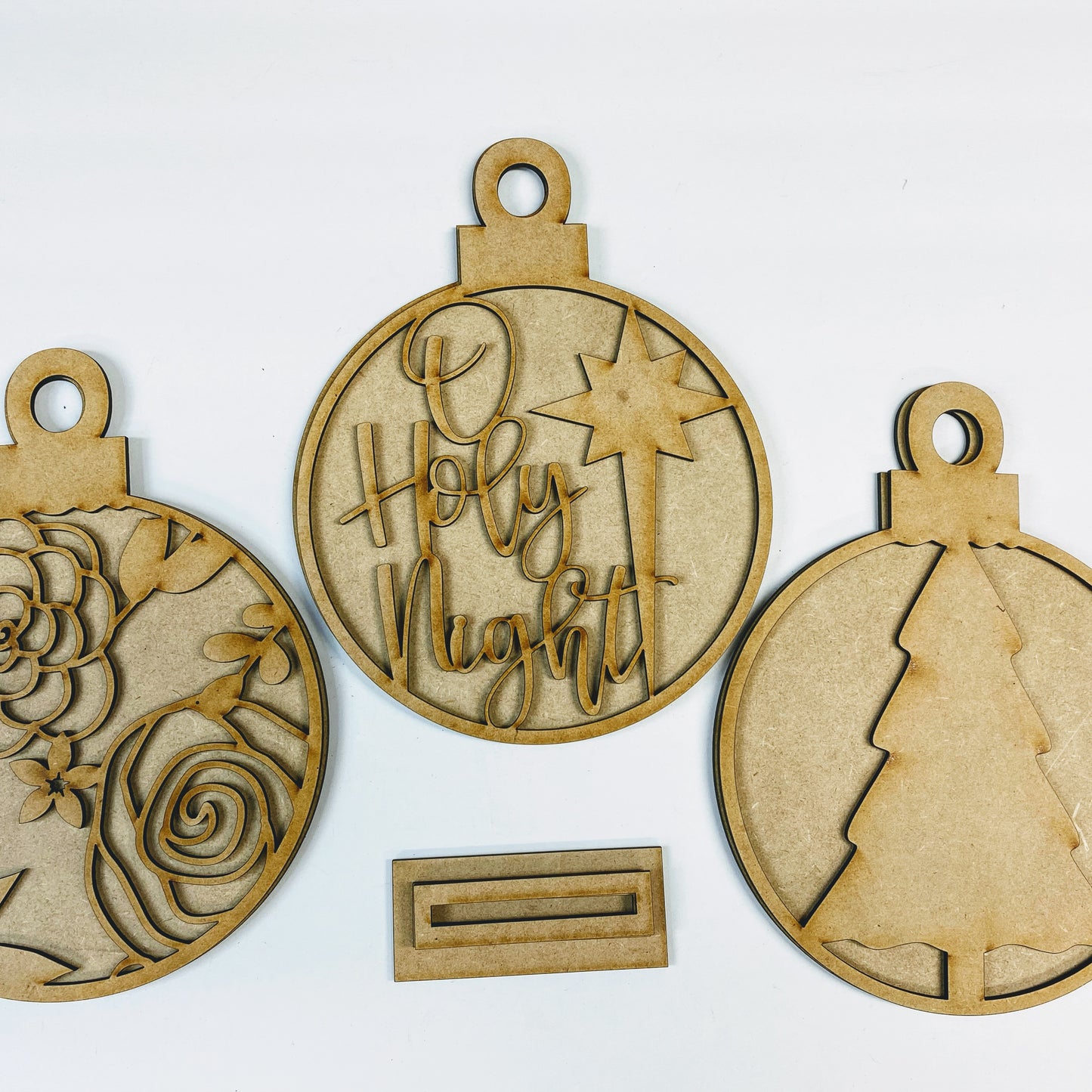 Standing Ornament Set