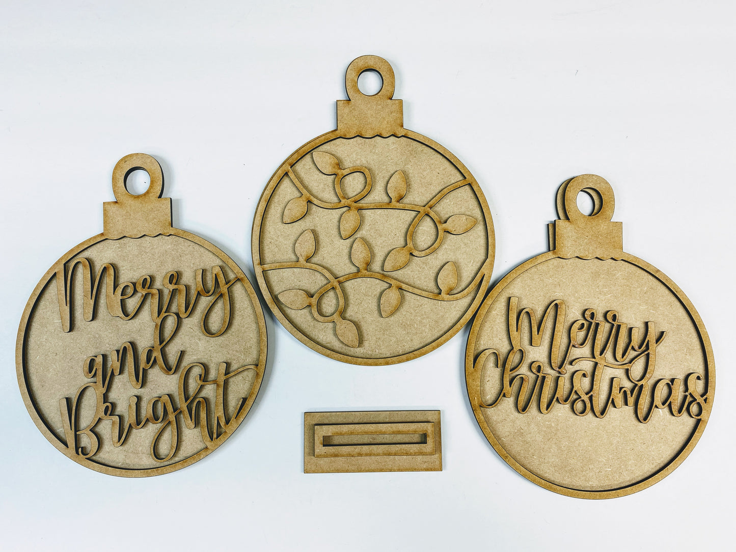Standing Ornament Set