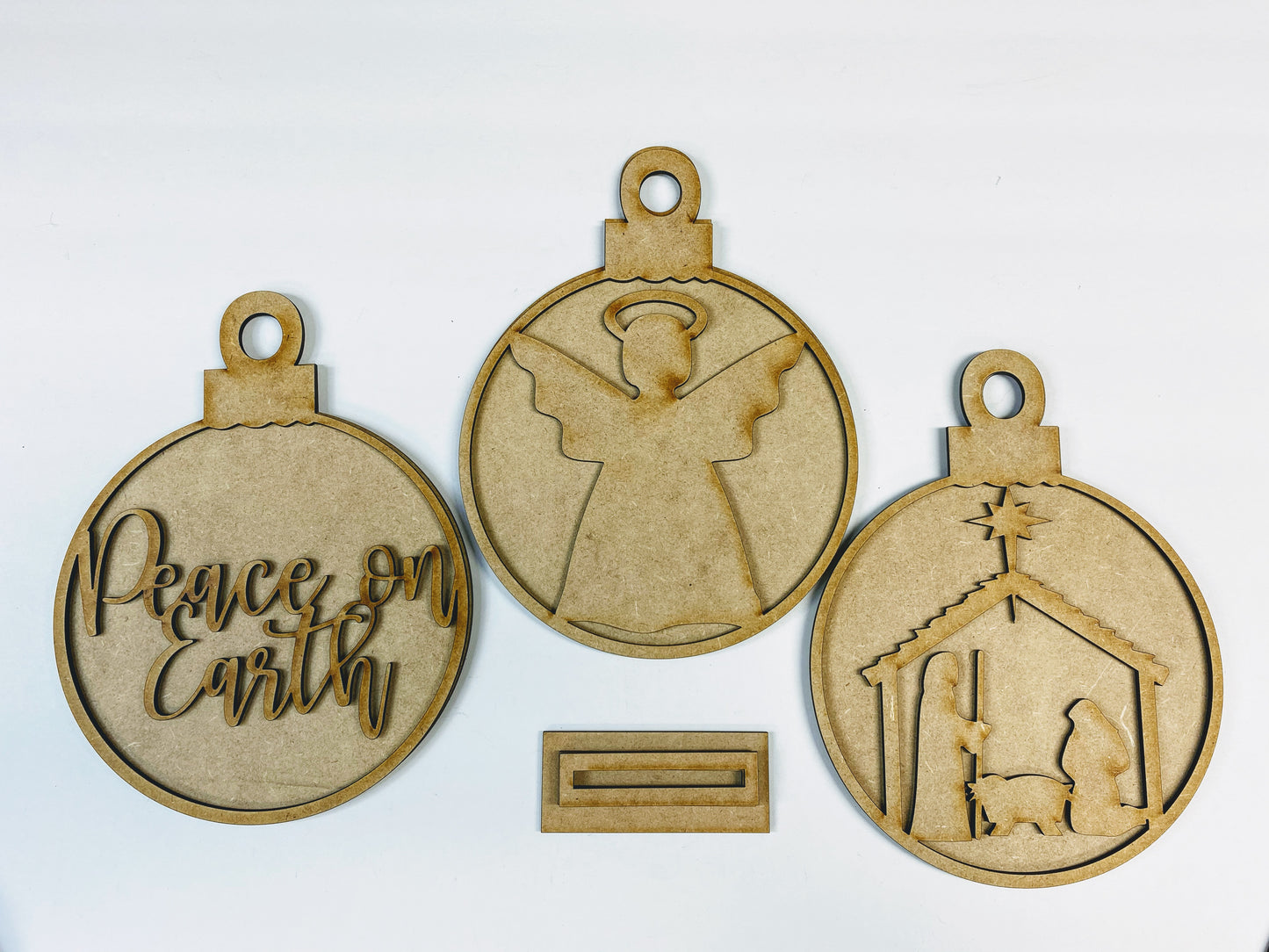 Standing Ornament Set