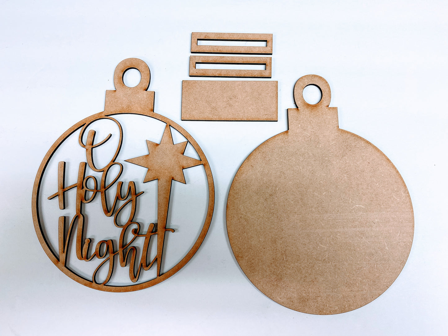Standing Ornament Set