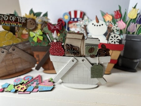 Baskets & Pots