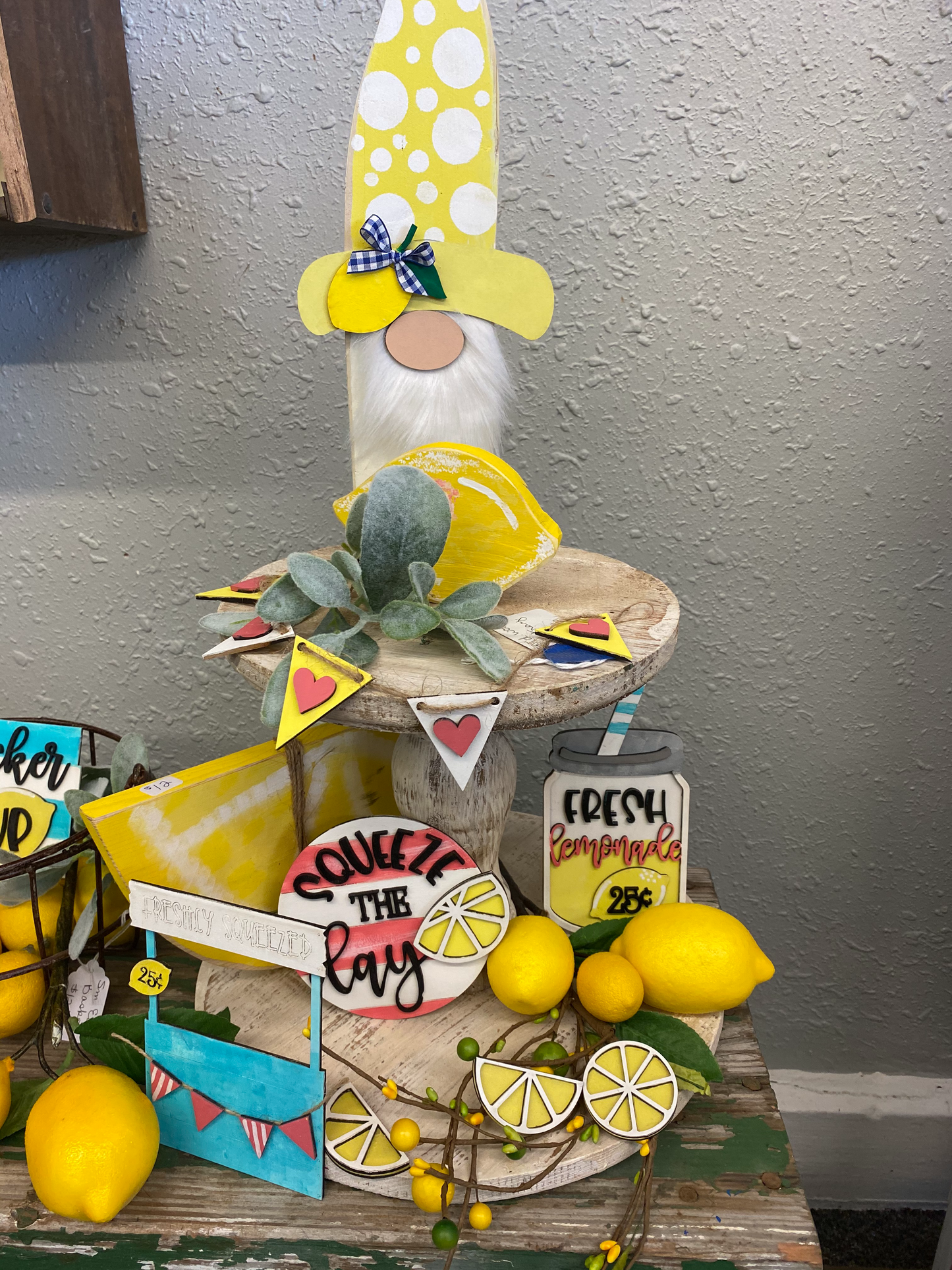 Lemon Tiered Tray Kit